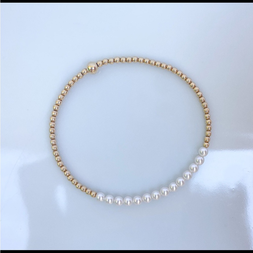14K gold filled non tarnishing bracelet.